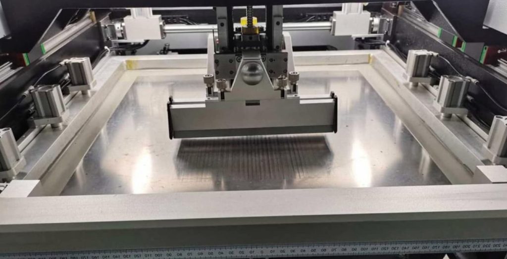 Solder paste printing process in SMT assembly