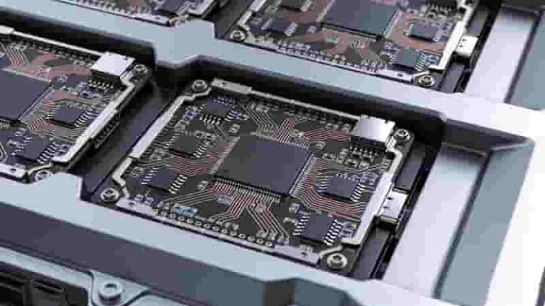 Automotive Printed Circuit Boards Structure and Basics